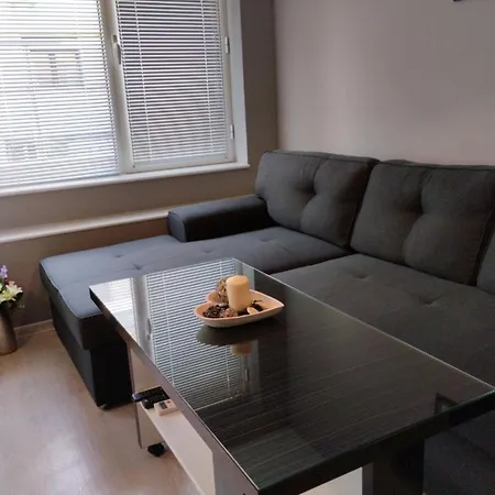 Sunshine Daire Varna